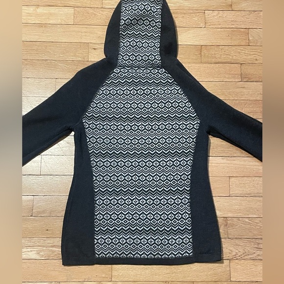 Aspen Dark Gray Patterned Women's Sweater XS - Picture 8 of 9